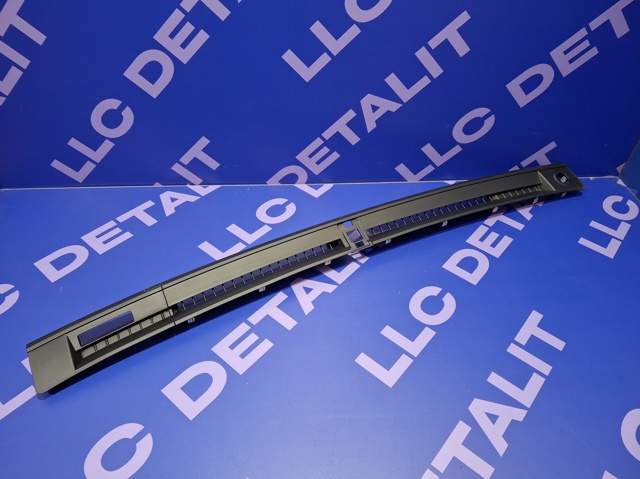 Решітка на "торпедо" обдуву лобового скла 66115AN00A SUBARU
