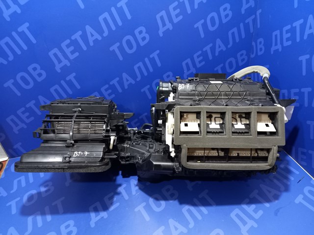 Корпус печі в зборі 72100AN02A SUBARU