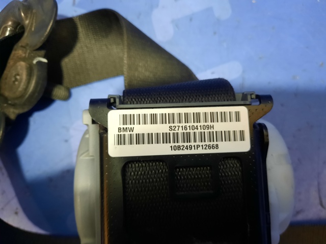 Ремінь безпеки передній лівий 72117161041 BMW