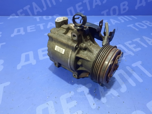 Компресор кліматичної установки 73111AG000 SUBARU