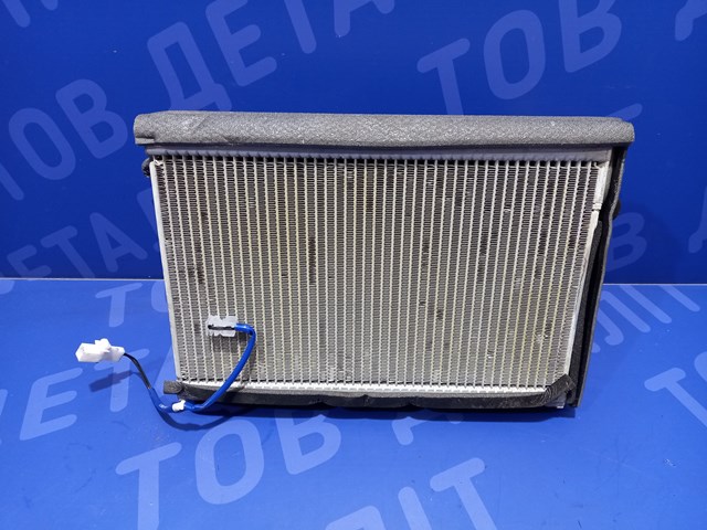Охолоджувач повітря 73523AJ02B SUBARU