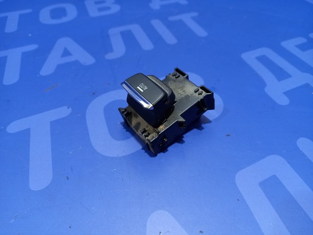 Кнопка підйомника переднього правого скла 83071FL310 SUBARU