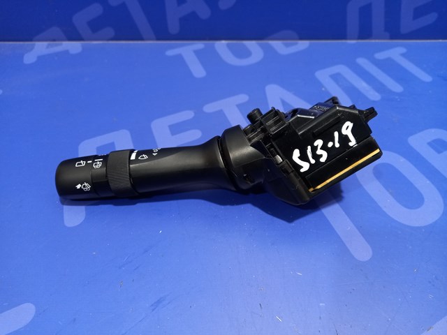 Перемикач підрульовий, правий 83114AJ150 SUBARU