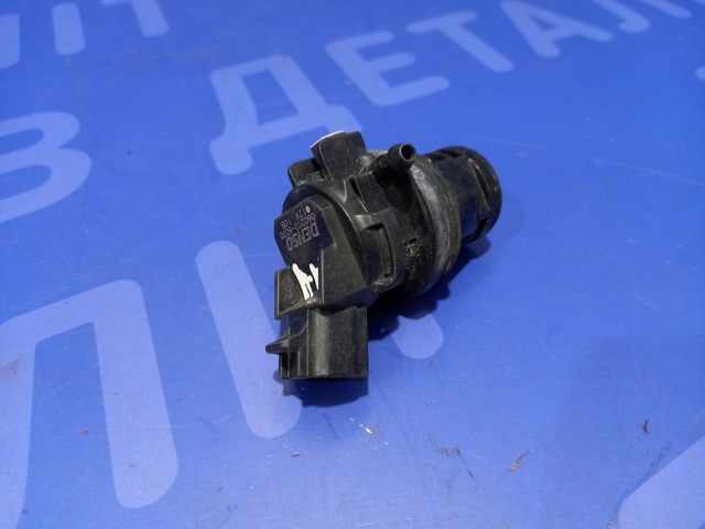 Моторчик омивача переднього скла 86611FL010 SUBARU