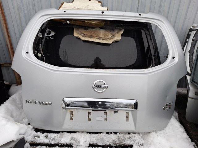 Двері багажника 90100EB330 NISSAN