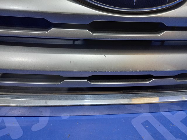 Решітка радіатора 91121AL05A SUBARU