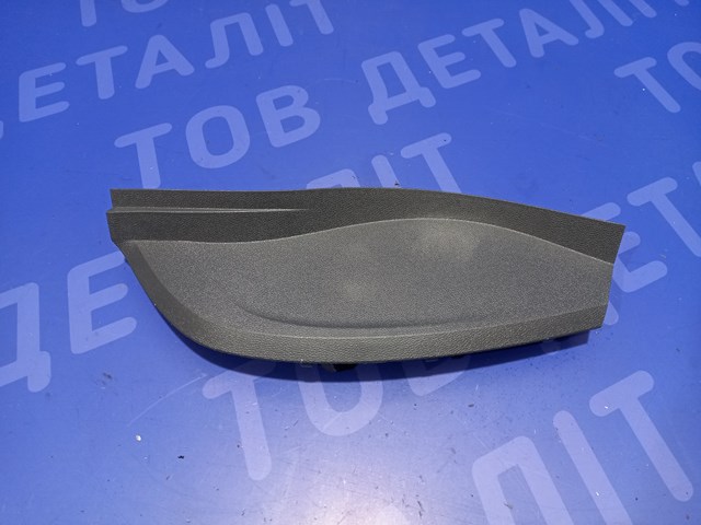 Кришка бічна панелі "торпедо", права 94515569 GM