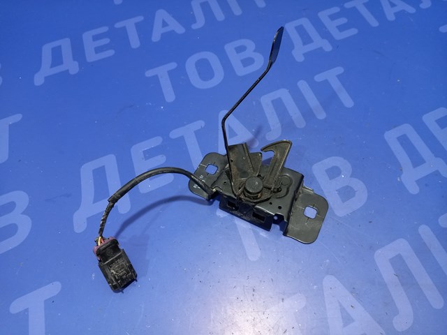 Замок кришки капота 95429751 GM