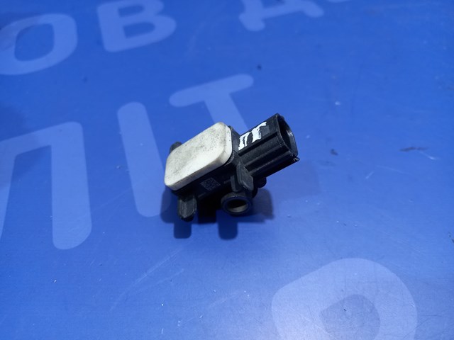 Датчик Ейрбег передній 98231AL00A SUBARU