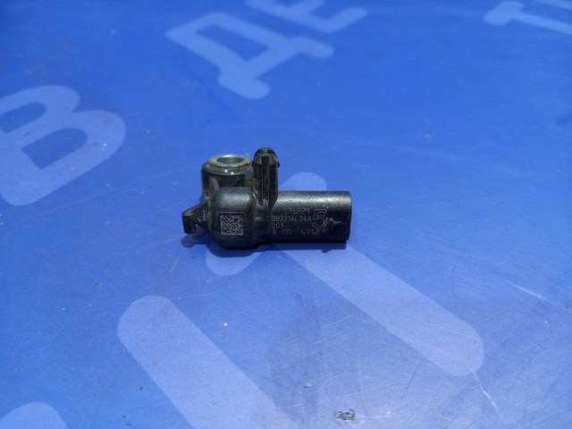 Датчик Ейрбег передній 98231AL04A SUBARU