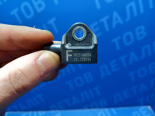 Датчик AIRBAG передній 98231AN00A SUBARU
