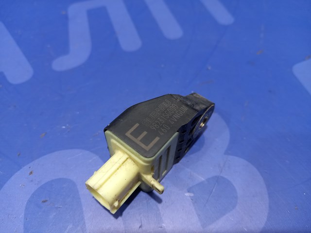 Датчик Ейрбег передній 98231SG000 SUBARU