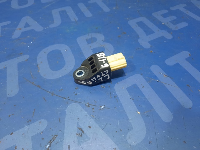 Датчик подушки безпеки 98235AG060 SUBARU