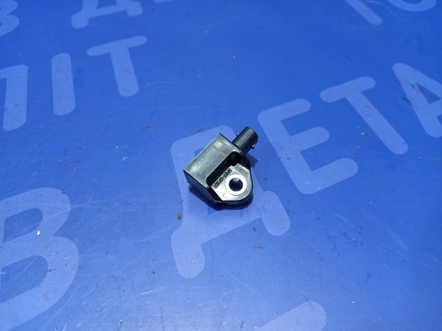 Датчик Ейрбег передній 98237AN00A SUBARU
