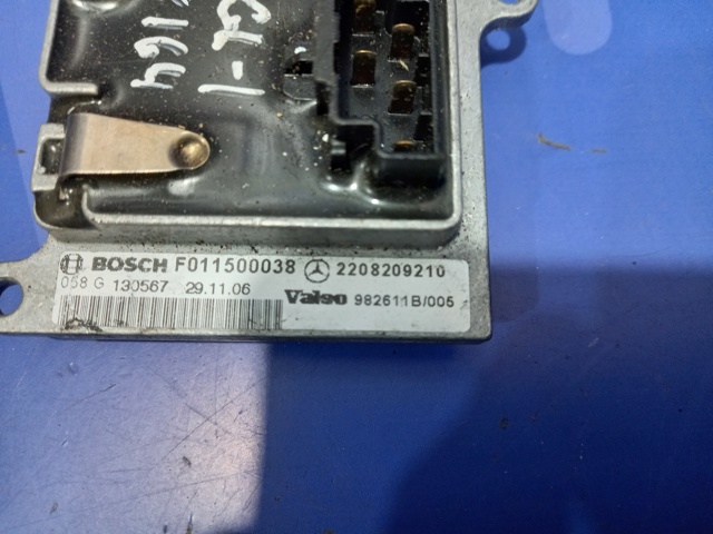 Реле обігрівача A2208209210 MERCEDES