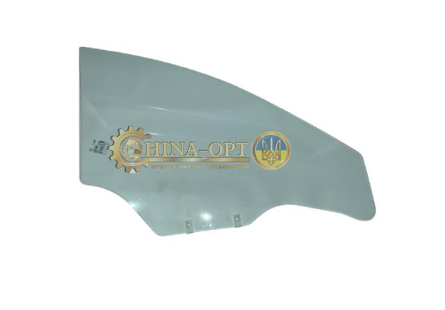 Скло передньої правої двері A136103020 CHERY