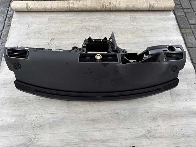 Приладова панель 561857003L81X VAG