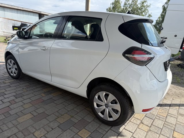 Підкрилок заднього крила, лівий 767497459R RENAULT