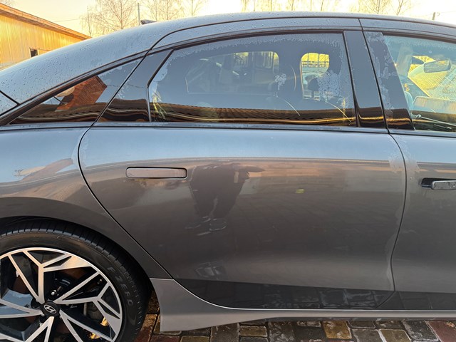 Двері пасажирські задні праві 77004KL000 HYUNDAI