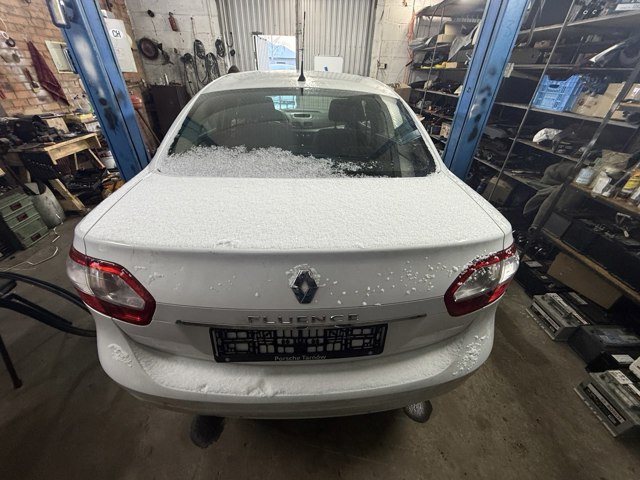 Лючок (дверцята) бензобака 788300022R RENAULT