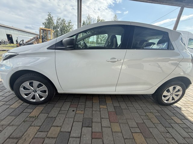 Водійські двері 801015486R RENAULT