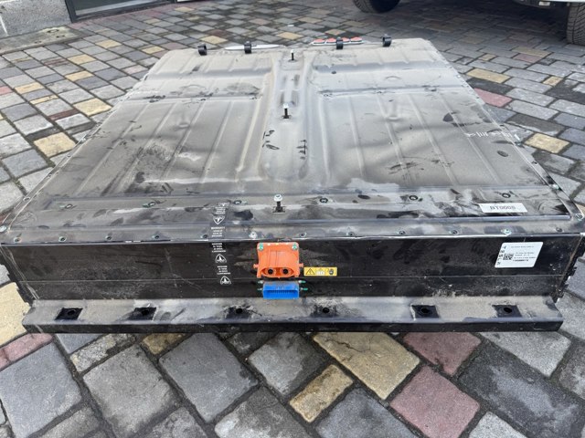Батарейний модуль електромобіля A2423430000 MERCEDES
