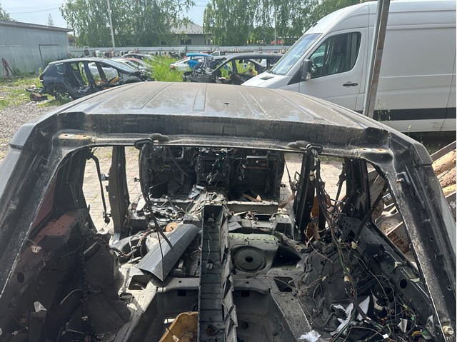 Дах LR014244 LAND ROVER