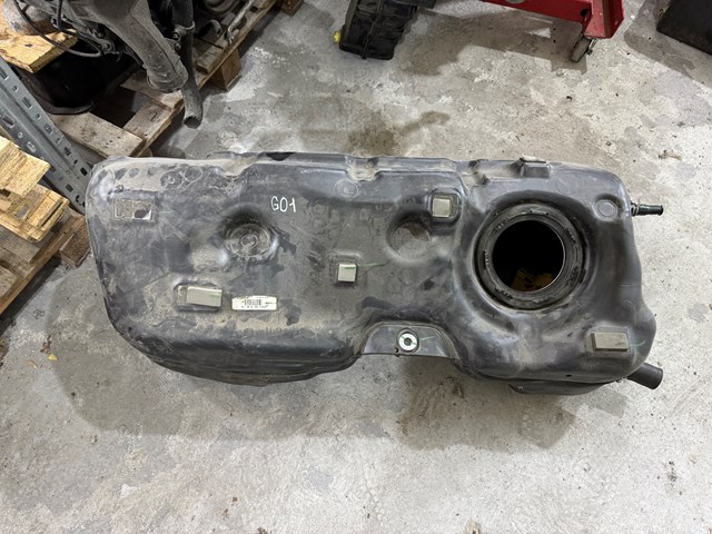 Бензобак 16118481589 BMW