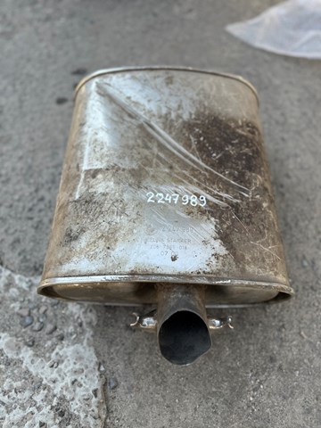 Вихлопна труба 18312248264 BMW