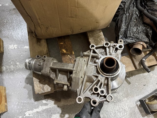 Міжосьовий диференціал 3200A067 MITSUBISHI