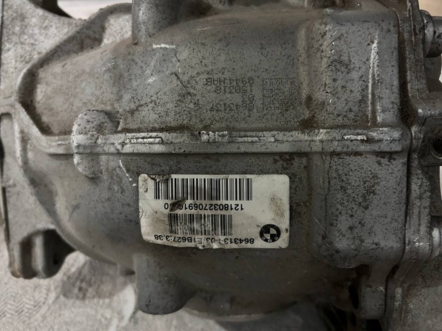 Редуктор колісний моста заднього 33108643134 BMW