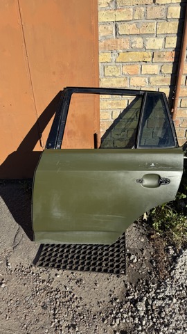 Двері задні 41003449337 BMW