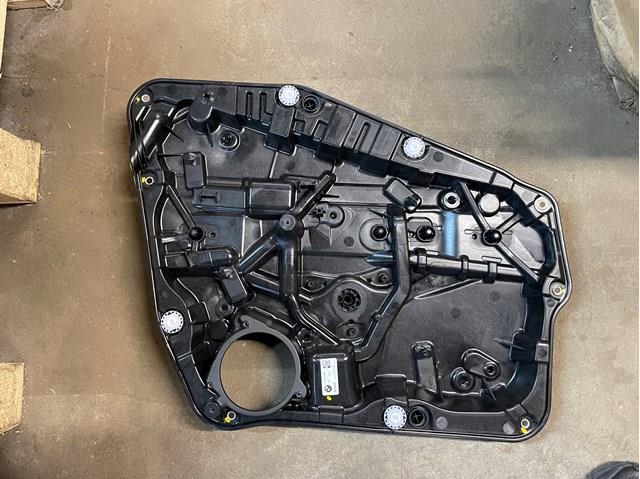 Механізм склопідйомника двері задньої, правої 51357498150 BMW