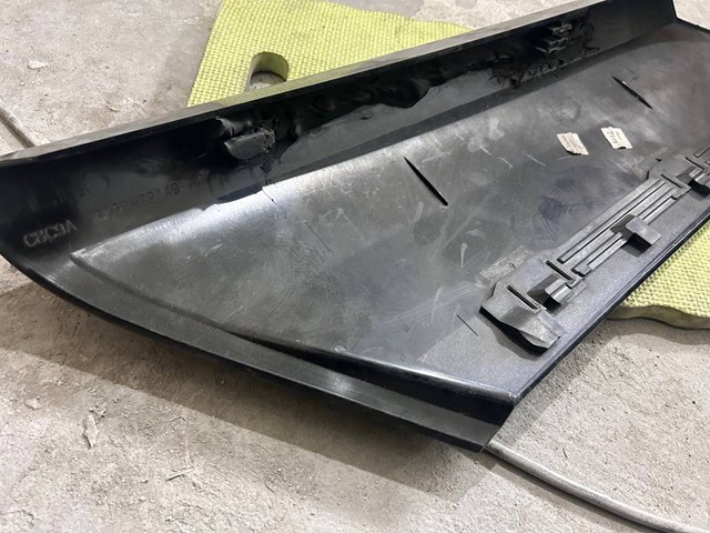 Накладка стійки кузова зовнішня, задня ліва CK5229149AG LAND ROVER