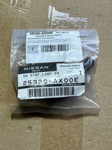 Датчик включення стопсигналу 25320AX00E NISSAN