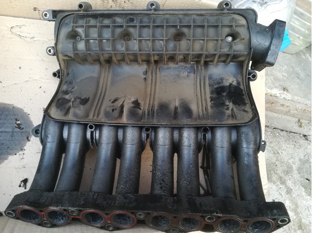 Колектор впускний A6680900437 MERCEDES