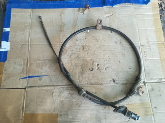 Трос ручника задній правий MN102298 MITSUBISHI