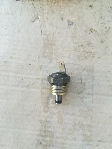 Датчик насоса ГУР MR510365 MITSUBISHI