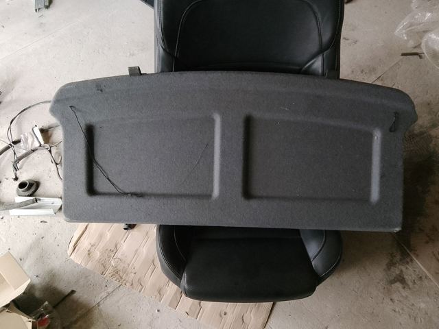 Полку салону, задня (багажного відсіку) 8200732368 RENAULT