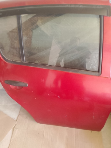 Двері задні, праві 821008795R RENAULT