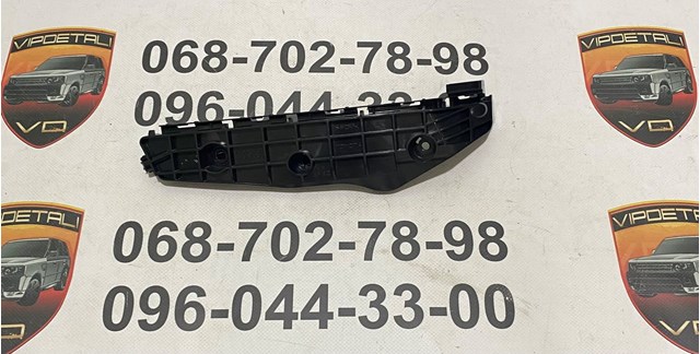 Кронштейн бампера переднього, зовнішній правий 5211560160 TOYOTA
