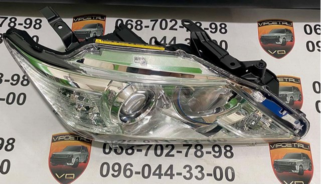 Права блок фара 8114533B00 TOYOTA