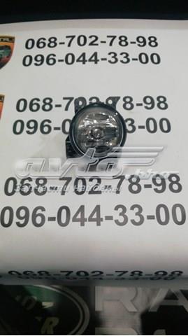 Протитуманки, ліваі, права LR057400 LAND ROVER