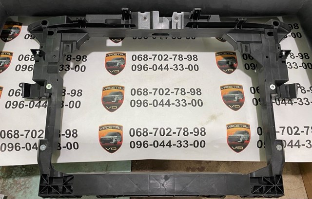 Зміцнення для радіаторів TD1153110E MAZDA