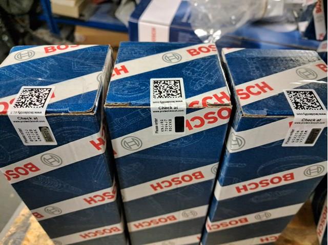 Форсунка вприску палива 0445120354 BOSCH