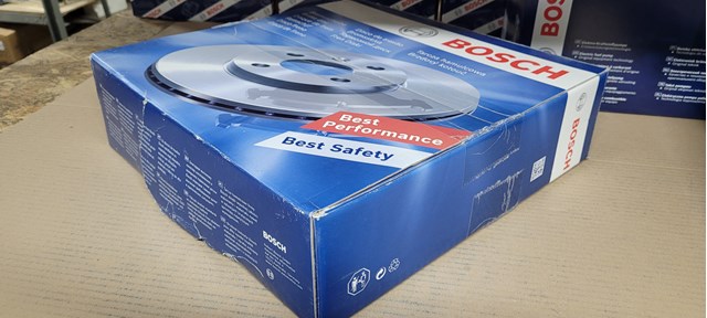 Диск гальмівний передній 0986479265 BOSCH