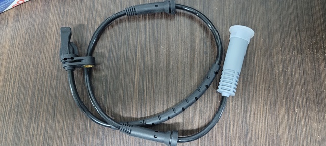 Датчик ABS передній 0986594519 BOSCH