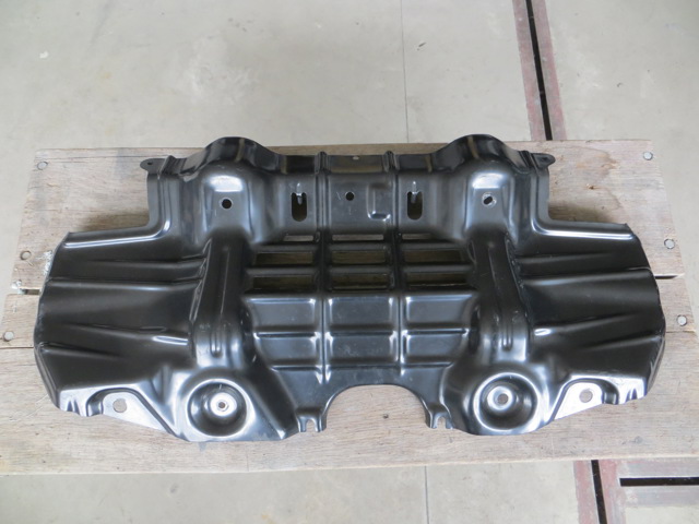 Захист піддона картера двигуна 51410KK010 TOYOTA