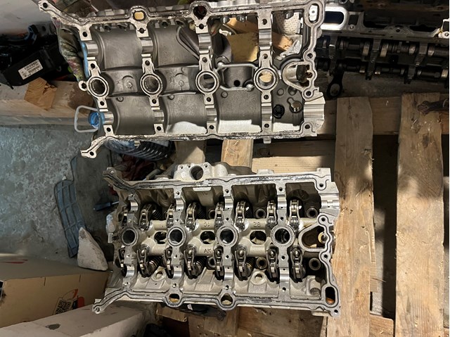 Головка блоку 06L103064S VAG