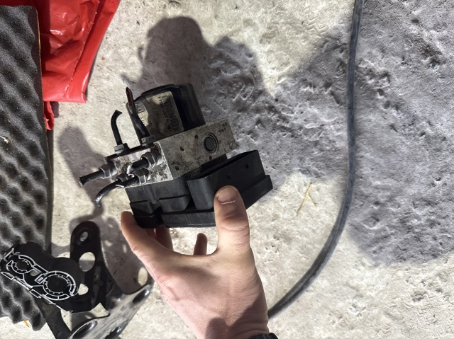 Блок керування АБС (ABS) 1K0614117T VAG